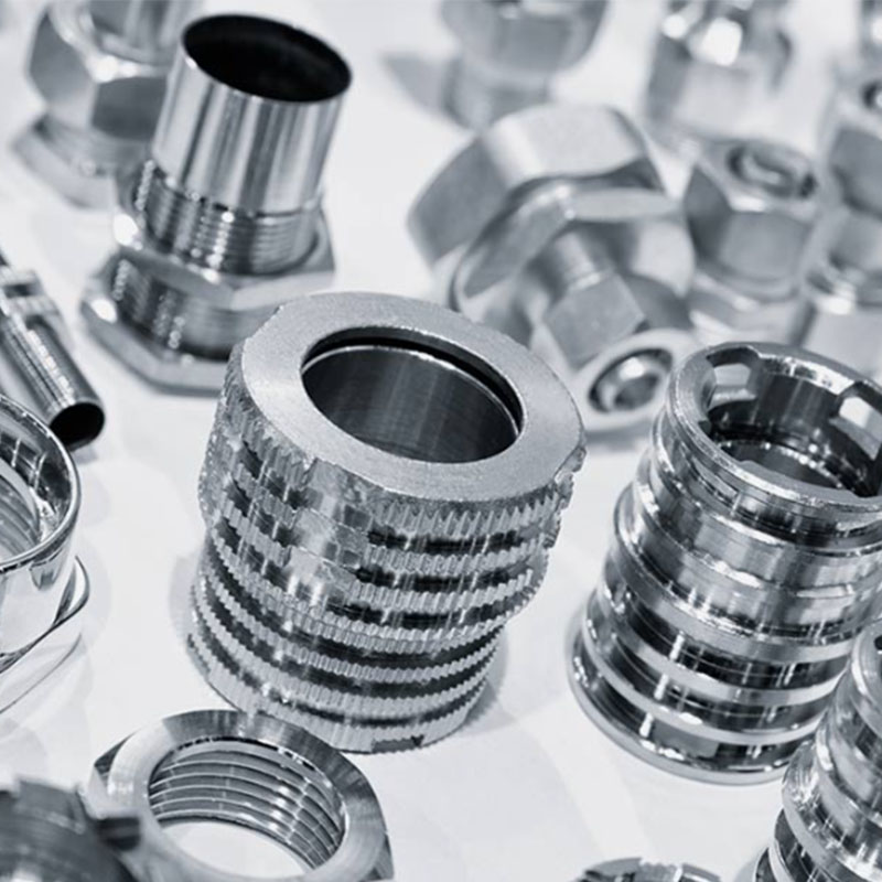 Industries&A CNC megmunkálás alkalmazásai és előnyei